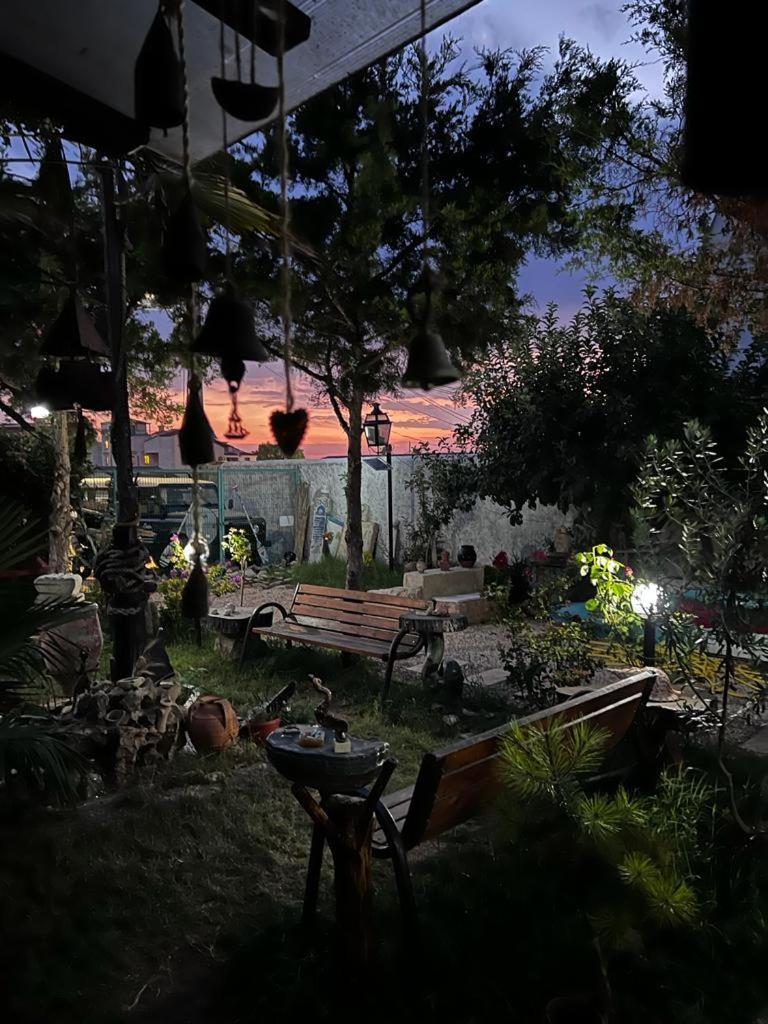 Hotel La Doi Pasi De Mare Vama Veche Esterno foto